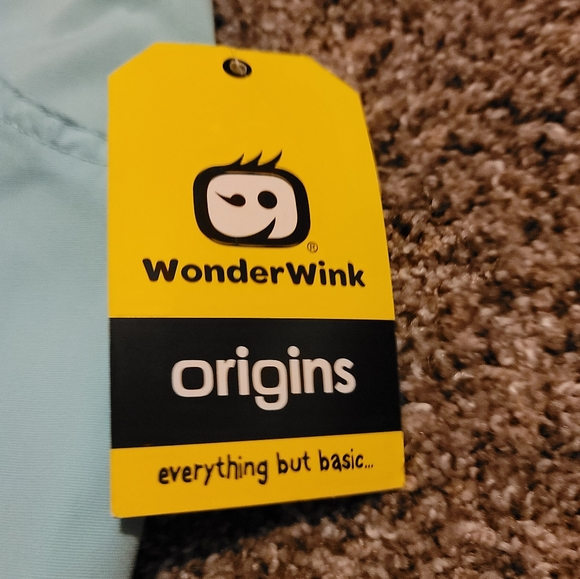 NWT Womens Scrubs size Large - Picture 6 of 6